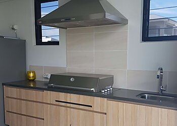 A & T Cabinet Makers