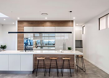 A & T Cabinet Makers