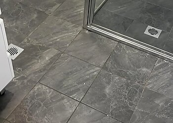 AbFab Cleaning Orange