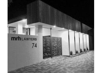 Alex Pretorius - MRH LAWYERS