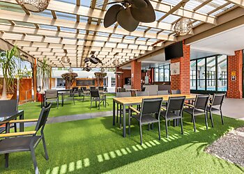 All Seasons Resort Hotel