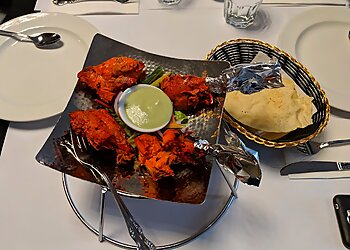 Almo's Kebabs N Pizzeria