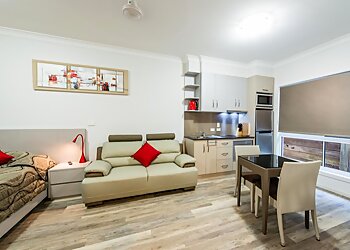 Athena Motel Apartments