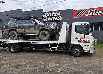 Barry James Towing
