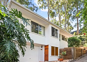 Barton's Painting and Decorating