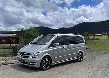 Beachside Limousines