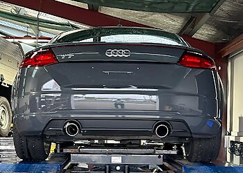 Beecheys Service Centre