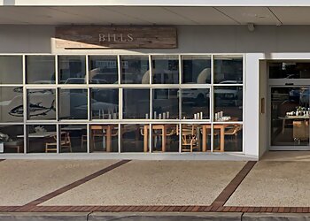 Bills Fishhouse & Bar