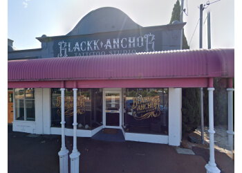 black anchor tattoo studio