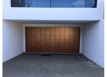 Blue Tongue Garage Doors and Gates
