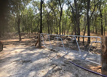 CQ Fencing & Retaining Walls