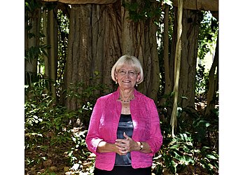 Rockhampton Marriage Celebrants Carolynn Farmer image 1