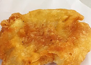 Chris' Fine Takeaway