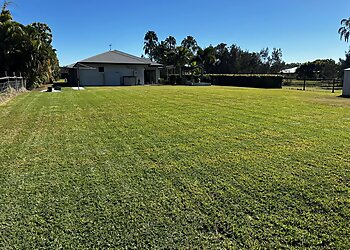 Chrispy’s Lawn & Garden Maintenance