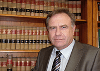 Christopher Bowen - Bowen Barristers & Solicitors