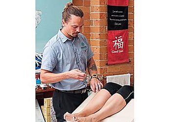 Christopher Nesbitt Acupuncture