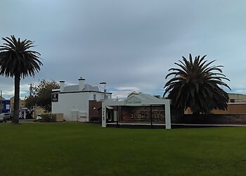 Warrnambool Parks Civic Green image 1