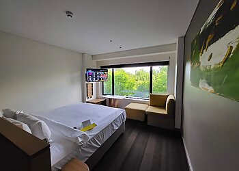 Crowne Plaza Canberra