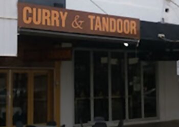 Curry & Tandoor