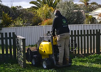 Cutting Edge Gardening