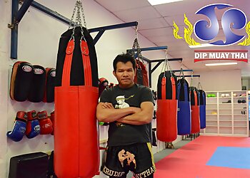 Dip Muay Thai