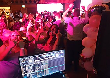 DJ and Live Music Dubbo