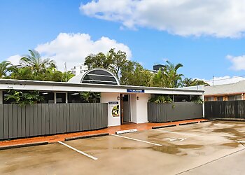 Dan Everson - DAN EVERSON PODIATRY