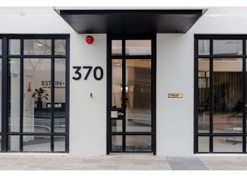 Daniel Estrin - Estrin Saul Lawyers