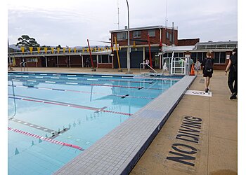 Dapto Public Pool
