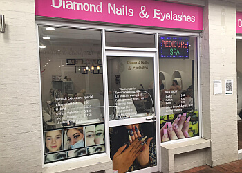 Diamond Nails & Eyelashes