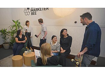 Digital Marketer Bee