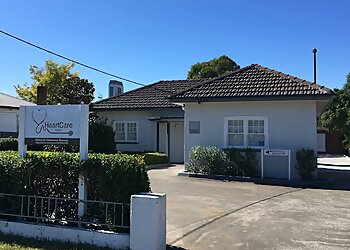 Dr Aaron Yeung - THE CARDIAC CENTRE NSW