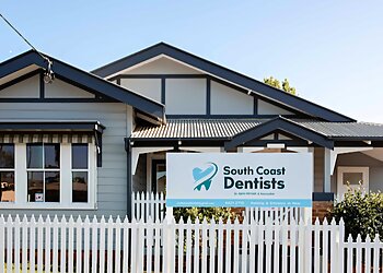 Dr Abhi Pathak - SOUTH COAST DENTISTS