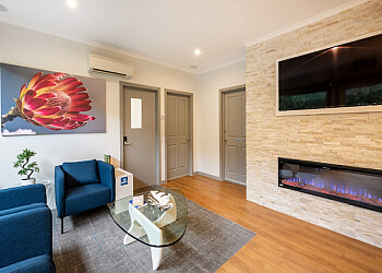 Dr Adam Wallace - GIPPSLAND ORTHODONTICS