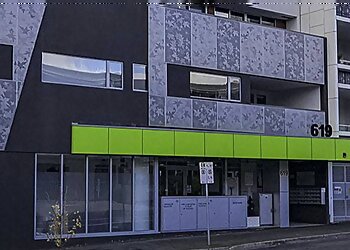 Dr Ales Aliashkevich - MINEURO BRAIN AND SPINE SURGERY