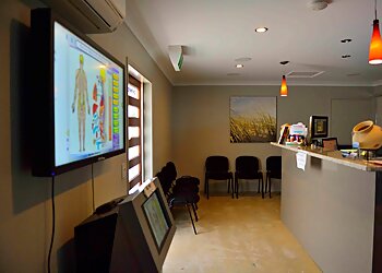 Dr Alex Goodhart - BEACHSIDE CHIROPRACTIC