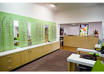 Dr Alison Steer - ALISON STEER OPTOMETRIST