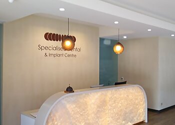 A/Prof. Max Guazzato - SPECIALISED DENTAL & IMPLANT CENTRE