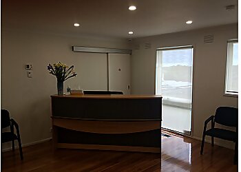 Dr Andrew Teichtahl - ARTHRITIS AND RHEUMATOLOGY CENTRE