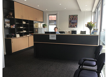 Dr Ashley Dent - HOBART CHIROPRACTIC