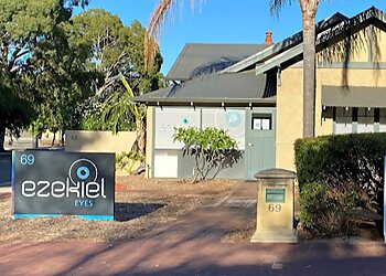 Dr Damon J Ezekiel - EZEKIEL EYES