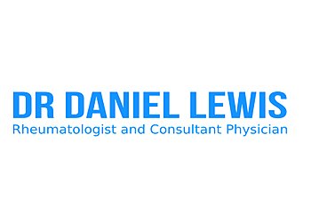 Dr Daniel Lewis