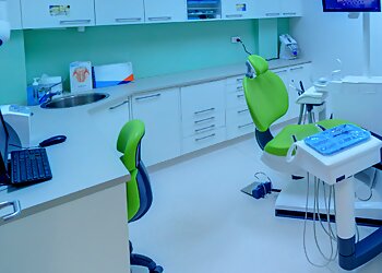 Dr Daniel Tran - DICKSON MODERN DENTAL