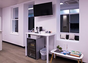 Dr David Chettle - Evolve Women’s Health