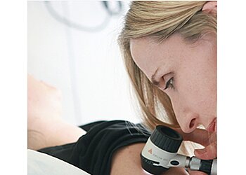 Dr Elizabeth Dawes-Higgs - NORTHERN SYDNEY DERMATOLOGY & LASER