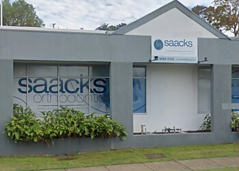 Dr Eric Saacks - SAACKS ORTHODONTICS