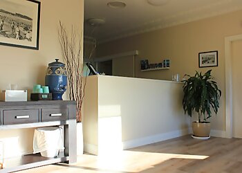 Dr Gavin Stuart - BANORA SEAVIEW DENTAL CARE