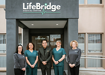 Dr Haresh Kumar - LIFEBRIDGE MEDICAL CENTRE
