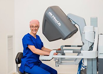 Dr Helen Nicholson - SOUTH COAST UROLOGY