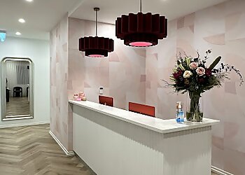 Dr Isolde Hertess - HERTESS PLASTIC SURGERY PTY LTD